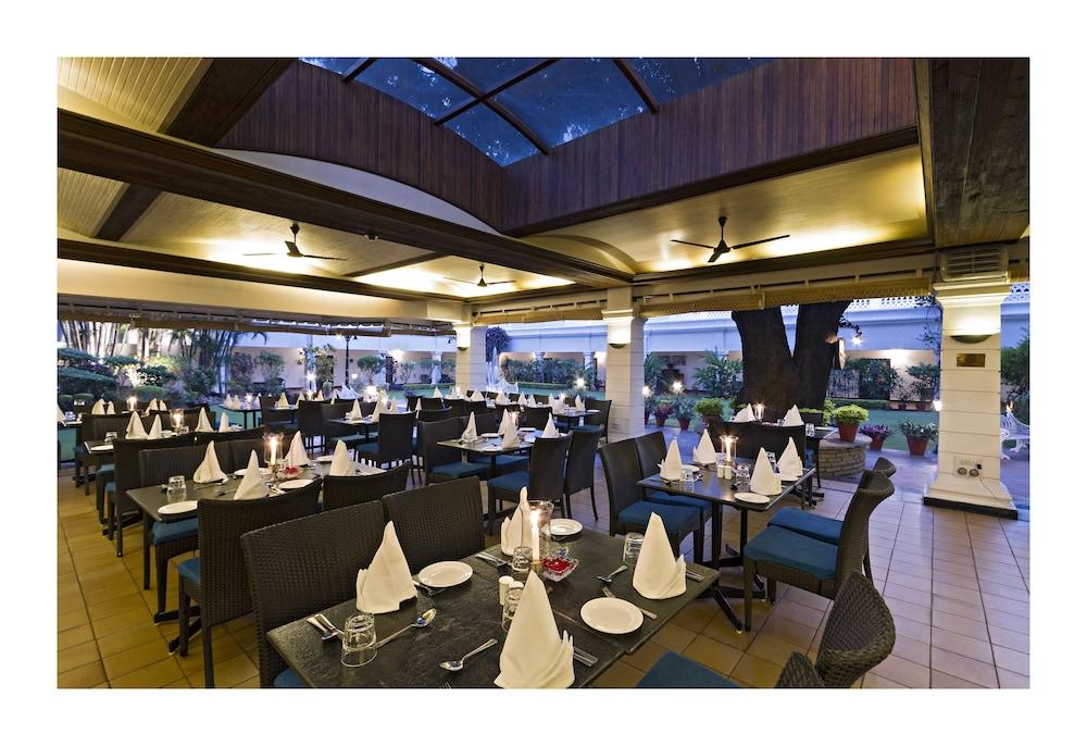 Jehan Numa Palace Hotel Bhópál Exteriér fotografie
